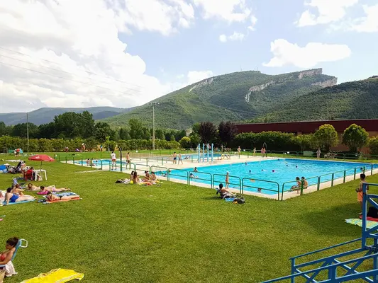 Camping Río Nela